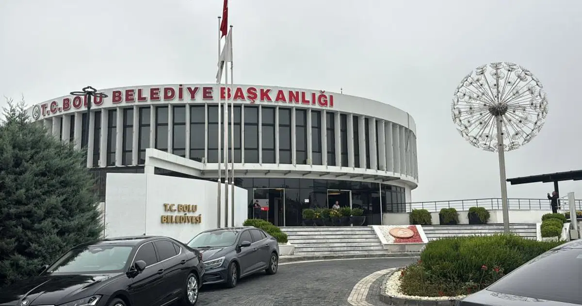Bolu Belediyesi’nde Hayalet Araç Skandalı: 7 İlde 22 Gözaltı Kararı!