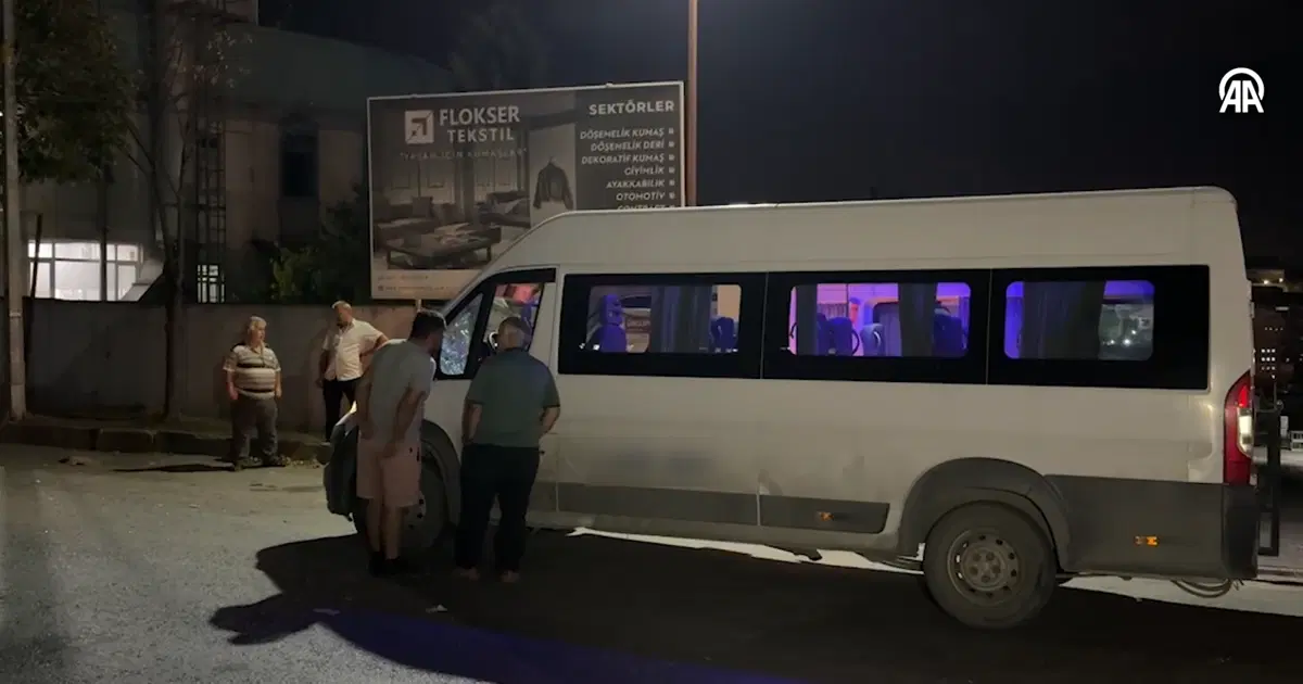 Servis Şoförleri Arasındaki Kavga Kanlı Bitti: 1 Kişi Hayatını Kaybetti