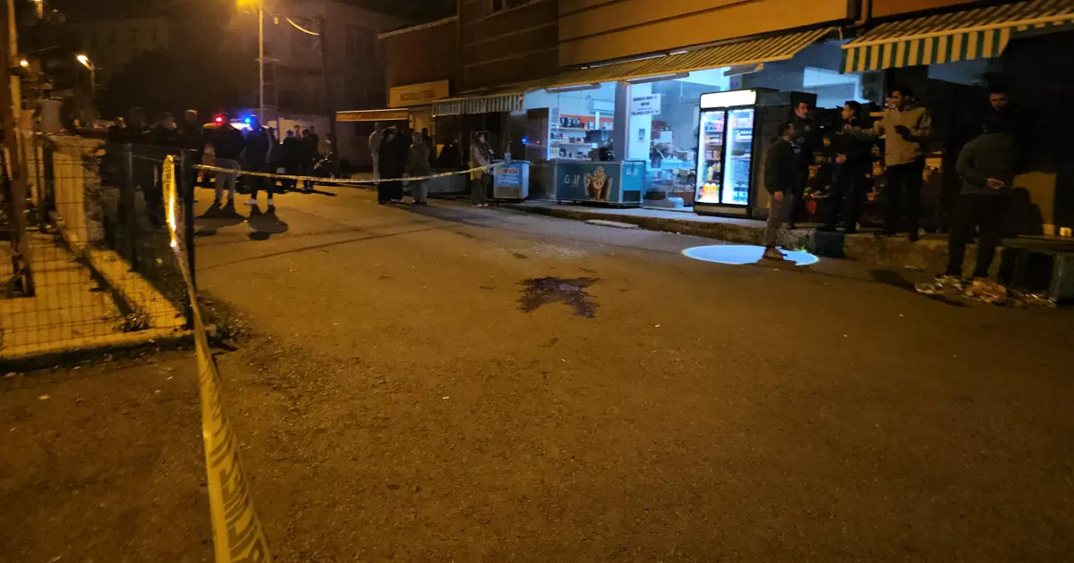 Boşanma Krizi: Eşini ve Araya Giren Gençyi Vuran Adamın Dehşet Anları!