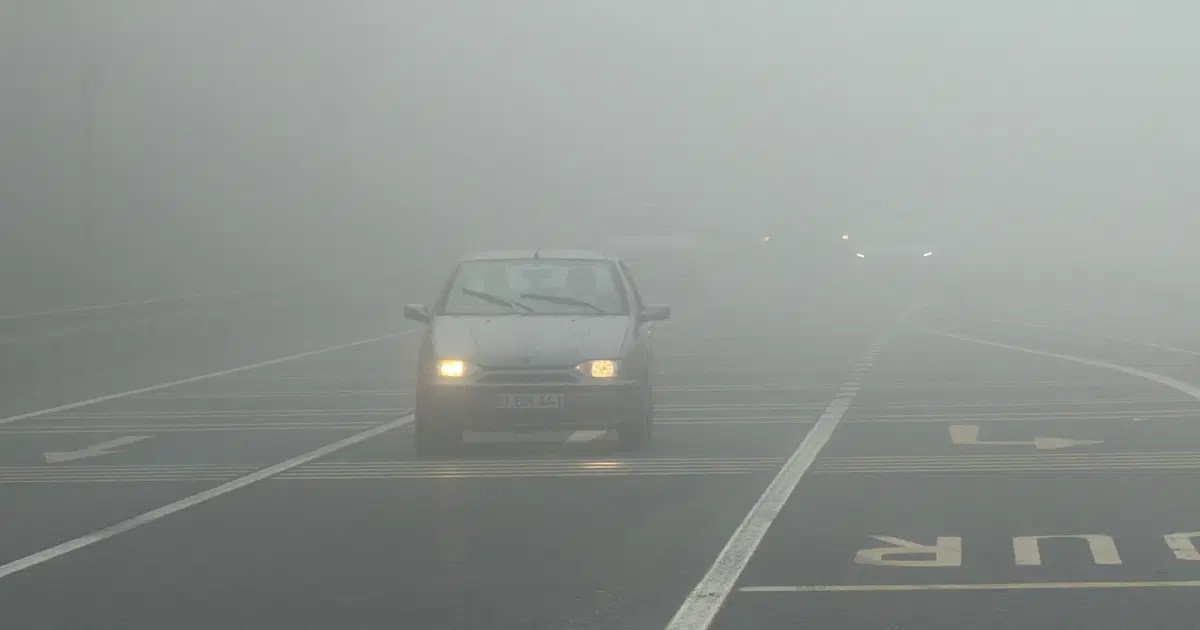 Bolu Dağı’nda Sis Tabakası Görüş Mesafesini Tehlikeye Attı!