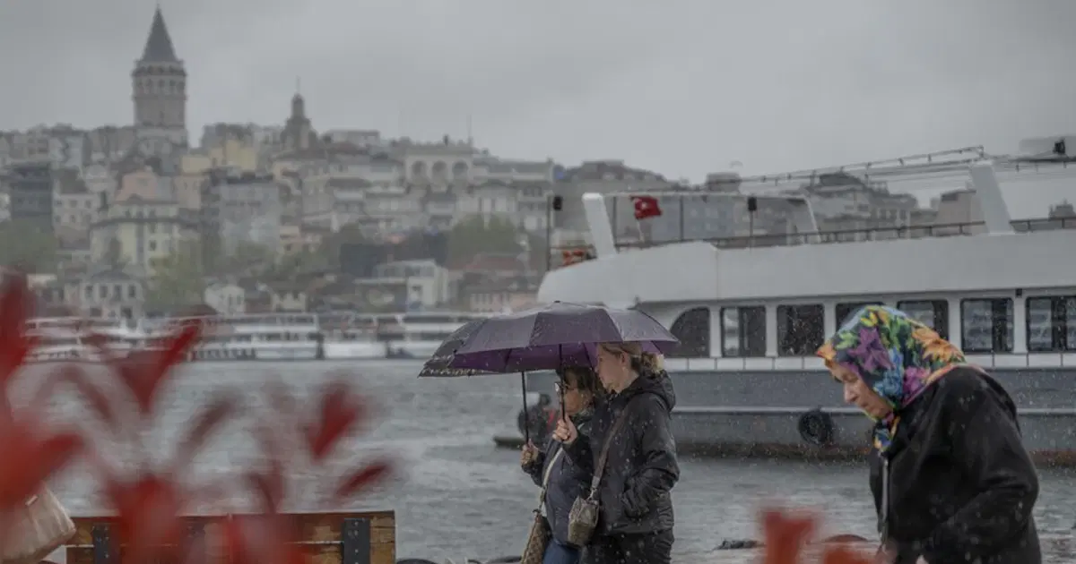 İstanbul’da Akşamı Sarsacak Fırtına ve Şiddetli Yağış Uyarısı!
